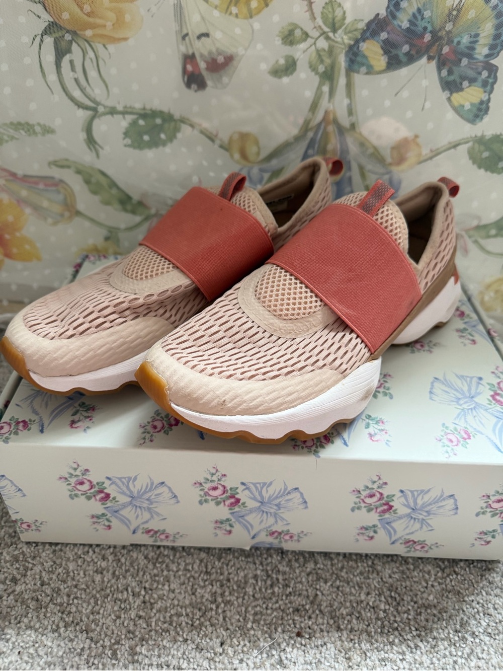 Sorel Slip-On Athletic Sneakers in Blush and Coral